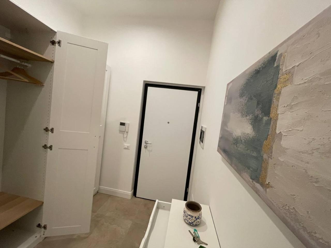 Stazione Apartment Палермо Экстерьер фото