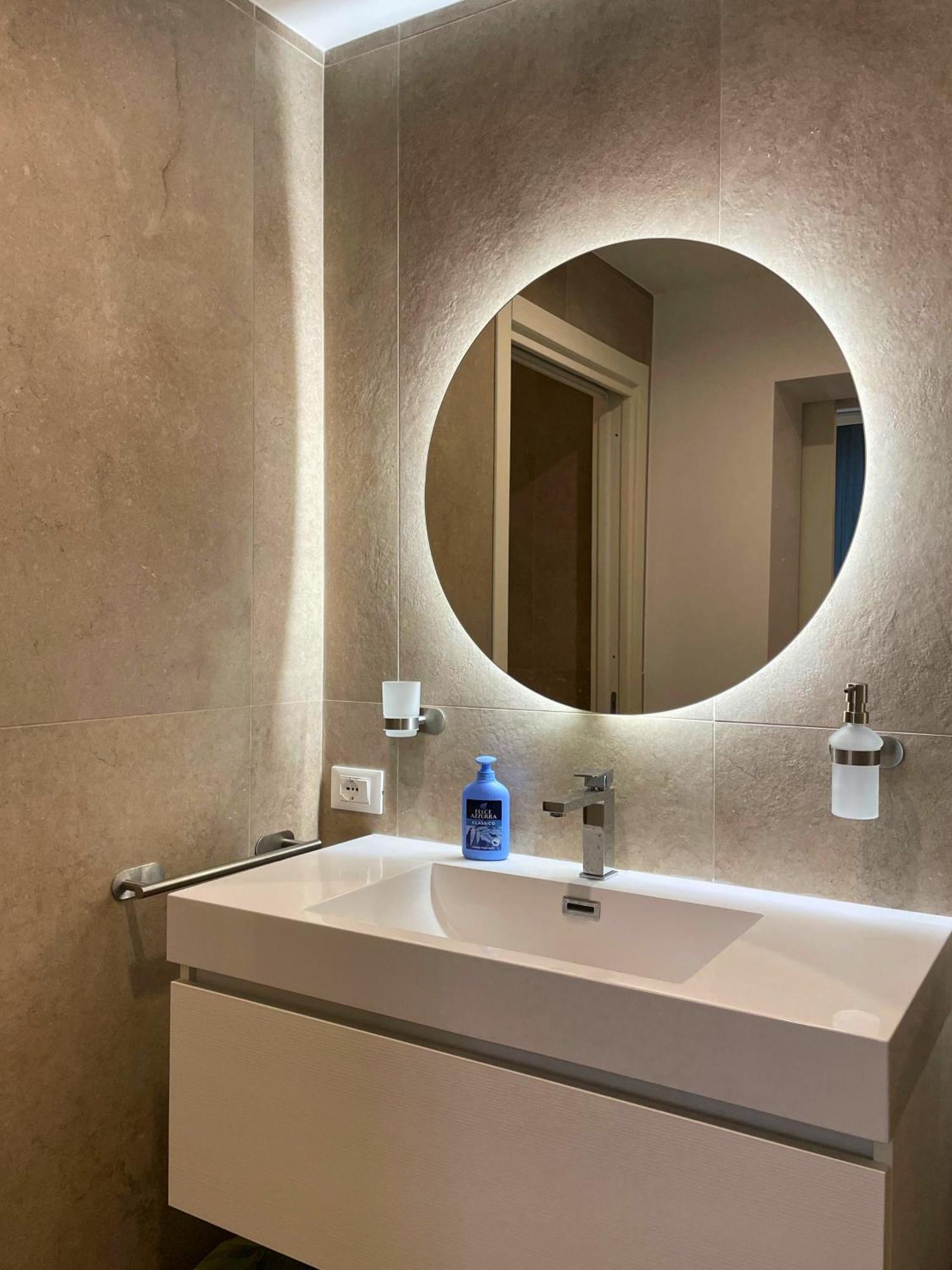 Stazione Apartment Палермо Экстерьер фото